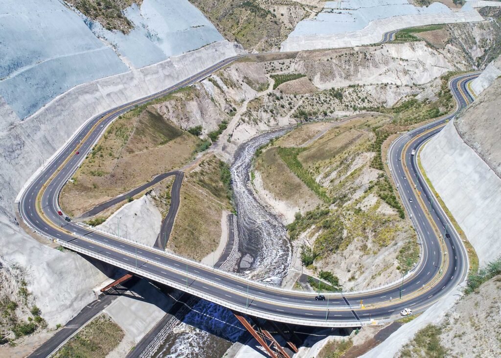 construccion_de_puentes_marcelo_herdoiza_banner